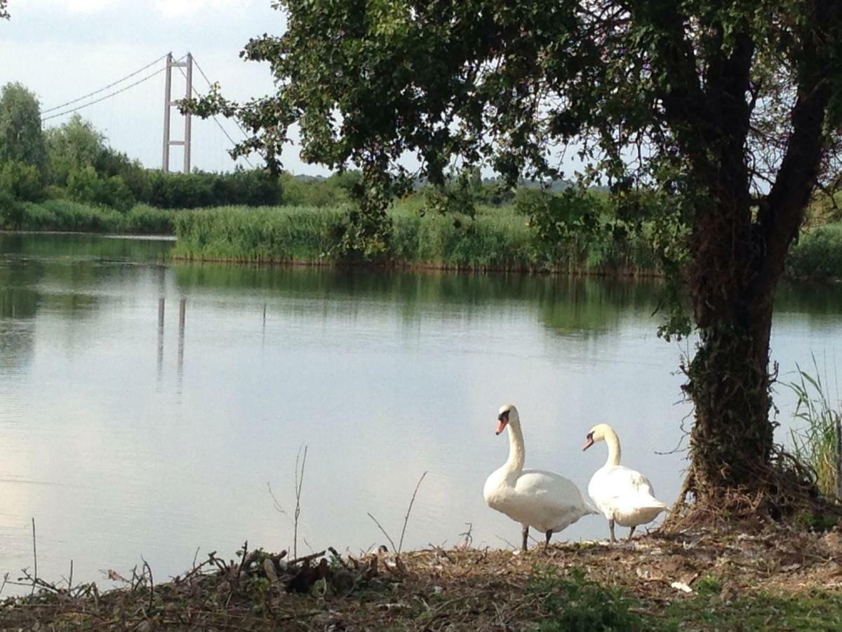 Marshlands Lakeside Nature Retreat Barton-upon-Humber Esterno foto